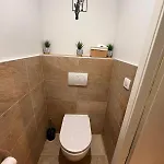 Magnifique Avec Sauna Et Jacuzzi Prives アパート *