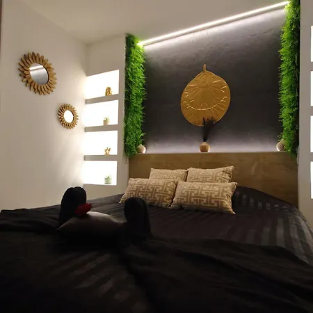 Magnifique Avec Sauna Et Jacuzzi Prives Apartmán *