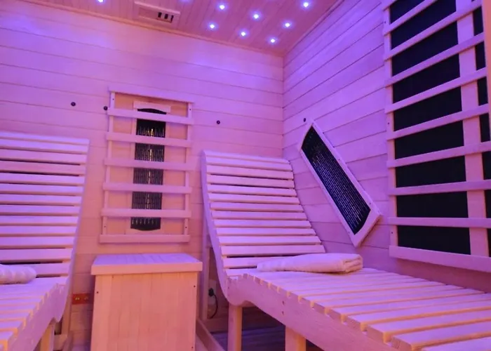 Magnifique Avec Sauna Et Jacuzzi Prives Apartmán *