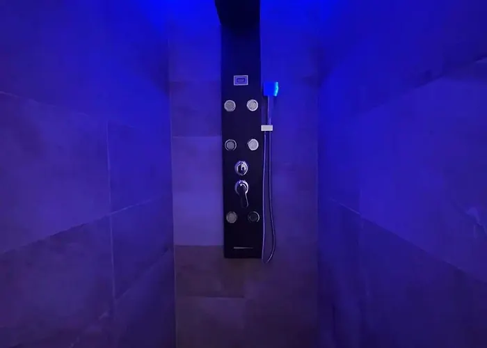Magnifique Avec Sauna Et Jacuzzi Prives Apartmán *