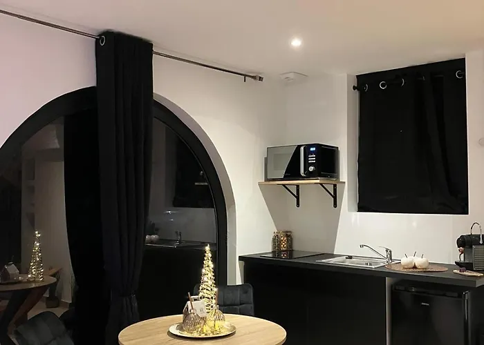 Magnifique Avec Sauna Et Jacuzzi Prives Apartmán