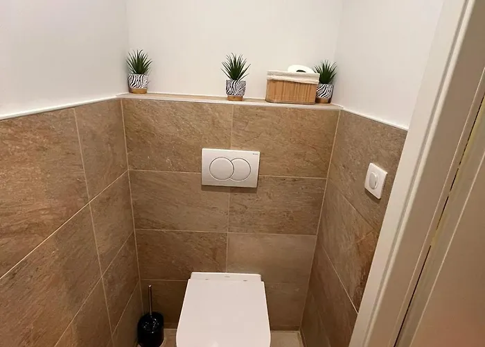 Magnifique Avec Sauna Et Jacuzzi Prives Apartmán *